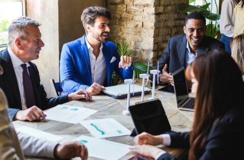 Zakelijk overleg met internationale partners